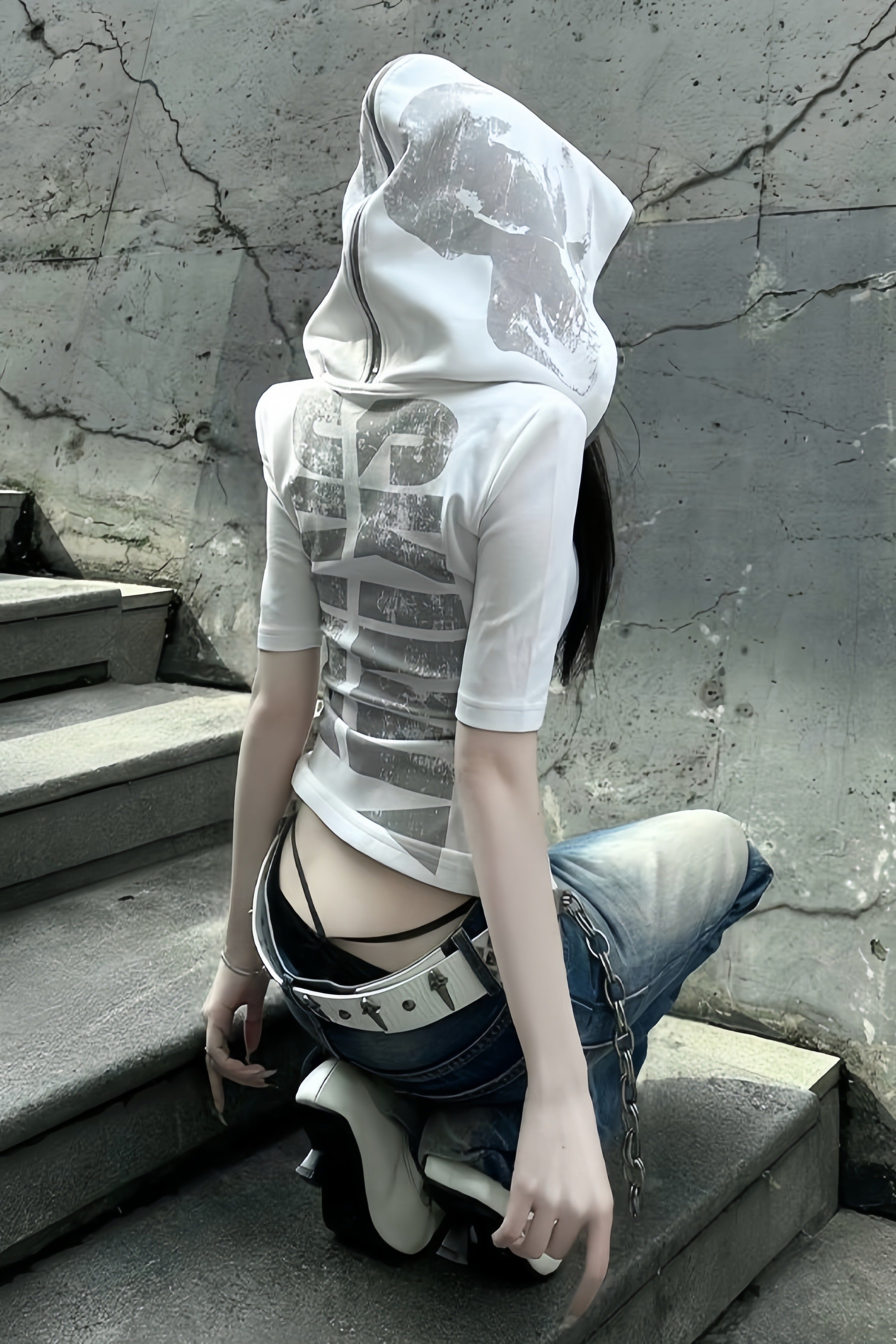 【トップス】ボーングラフィックフーディーTシャツ mry002365