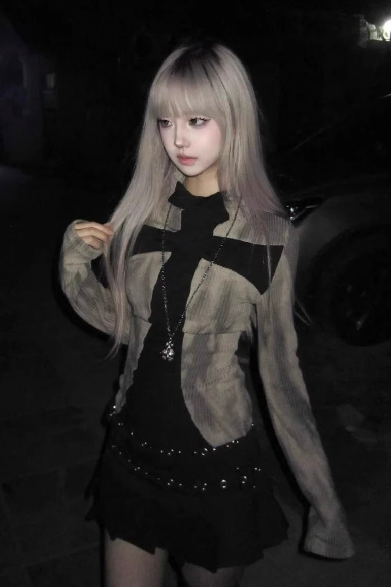 Cross-Panel Sheer Long-Sleeve Top mry002181