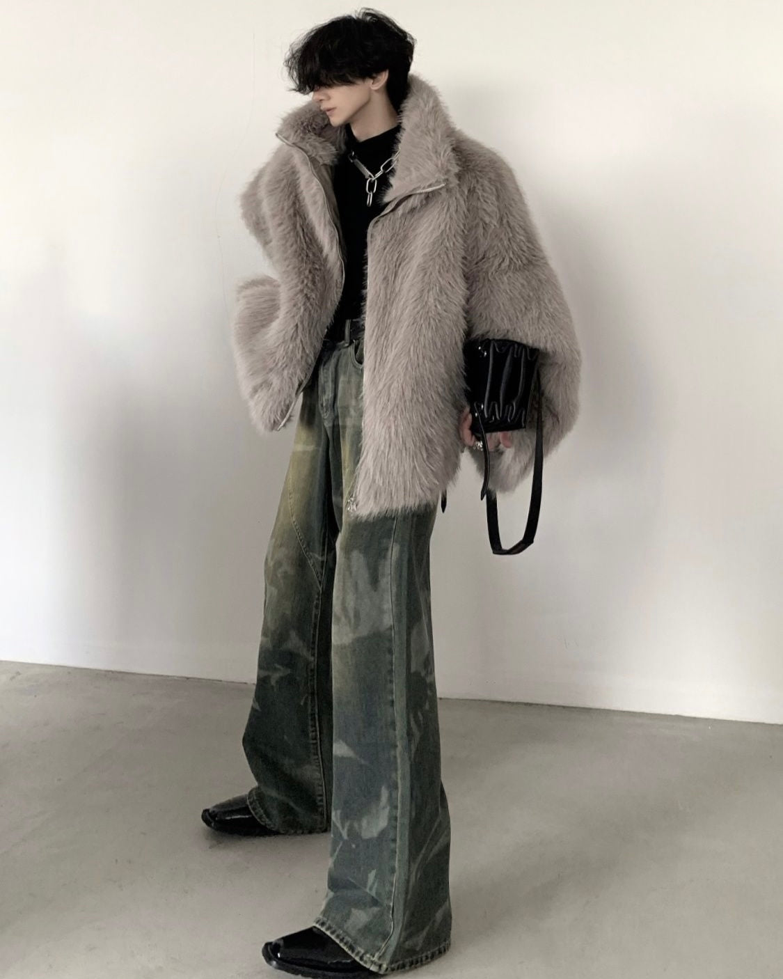 【2color】Oversized Faux Fur Jacket mry001818