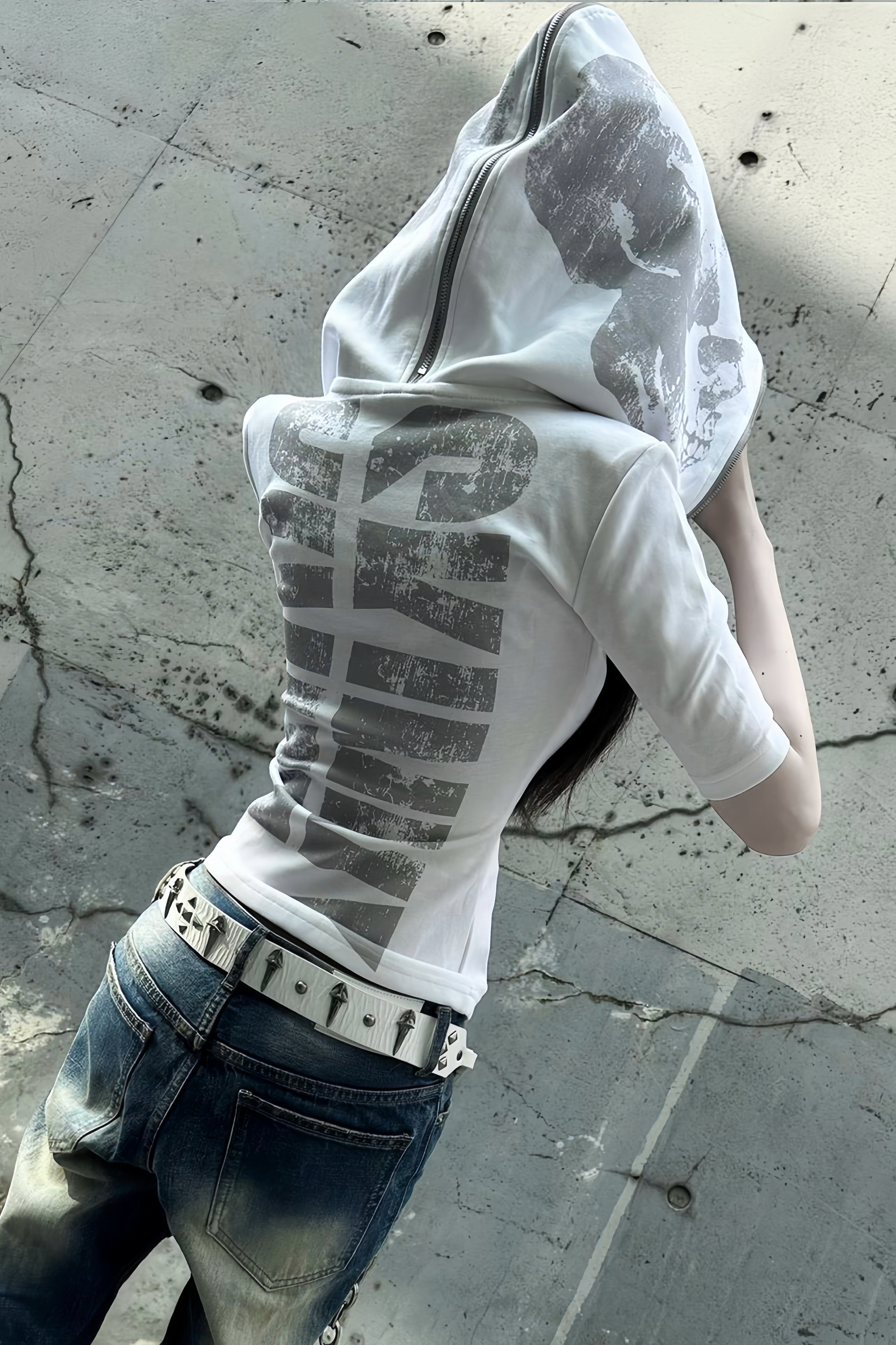 【トップス】ボーングラフィックフーディーTシャツ mry002365