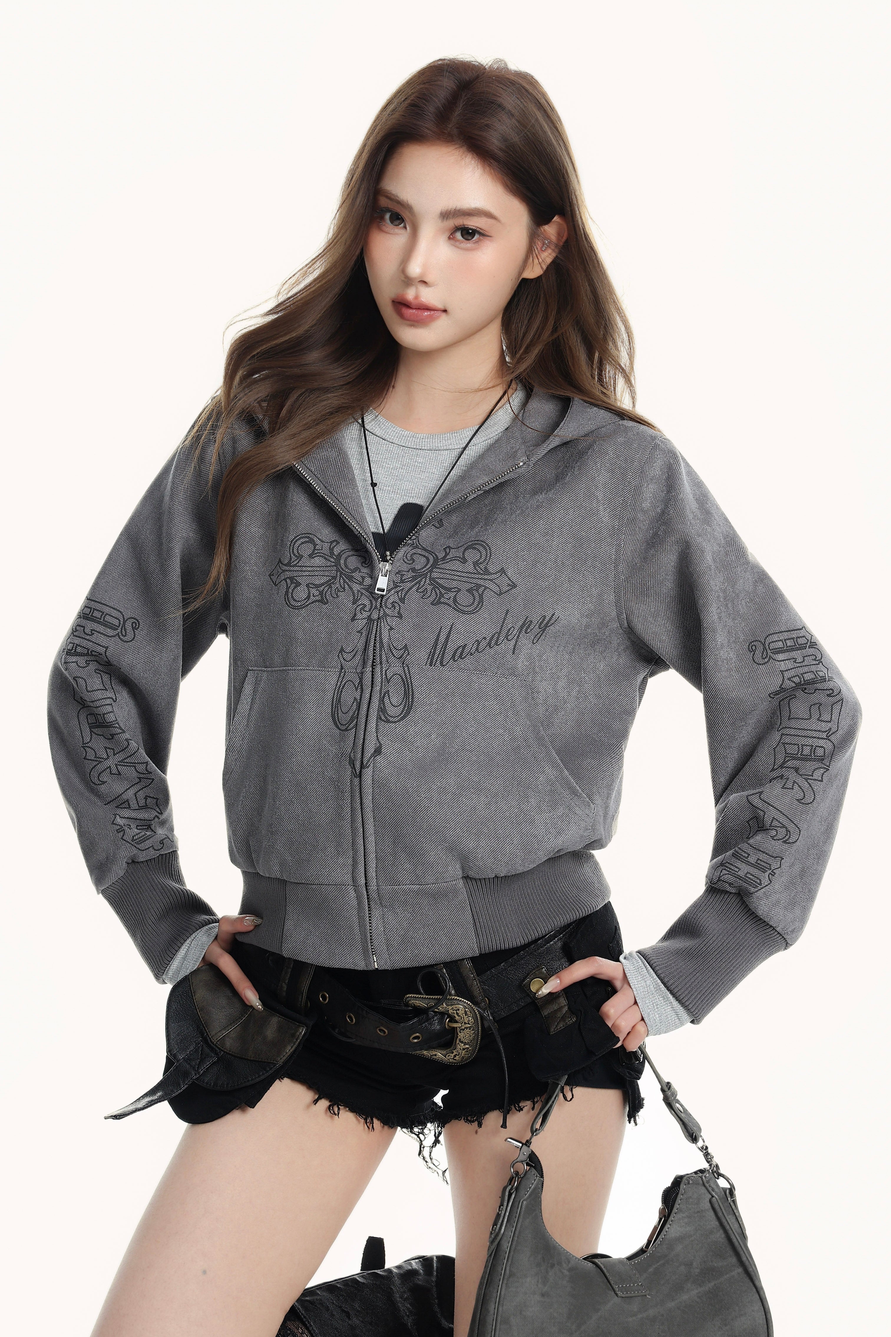 Washed Graphic Zip-Up Hoodie mry002153