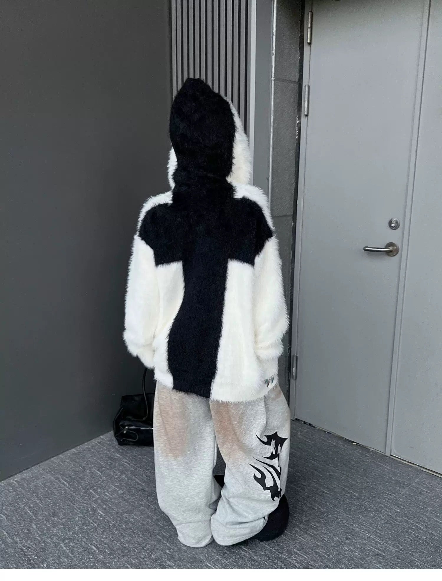 Unisex Fur Cross Zip Jacket mry002025