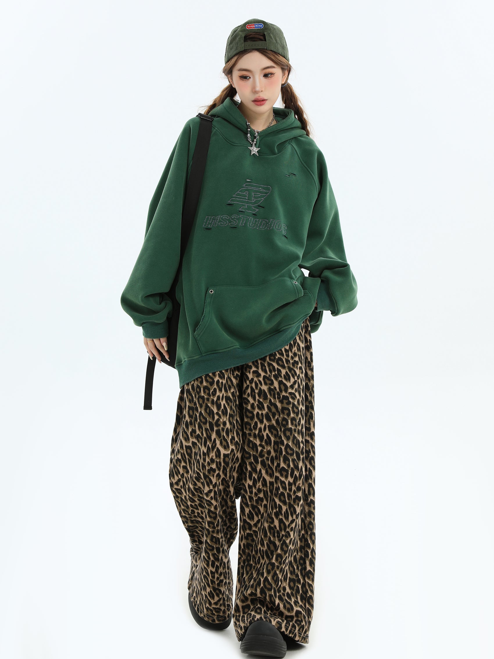 【評価★4.8以上／Tops】Washed Logo Oversized Hoodie mry001915