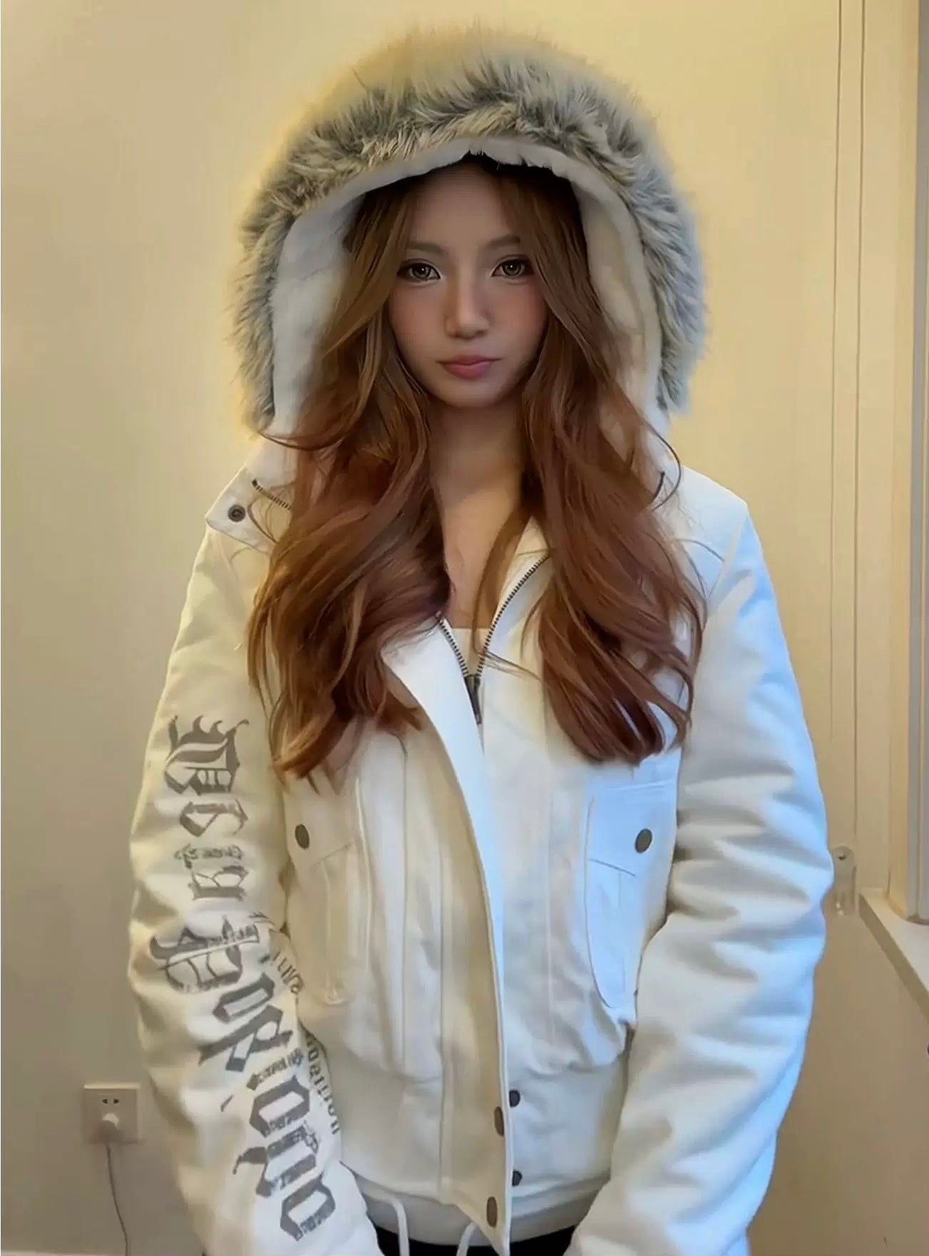 Fur Trim Hooded White Jacket mry002001