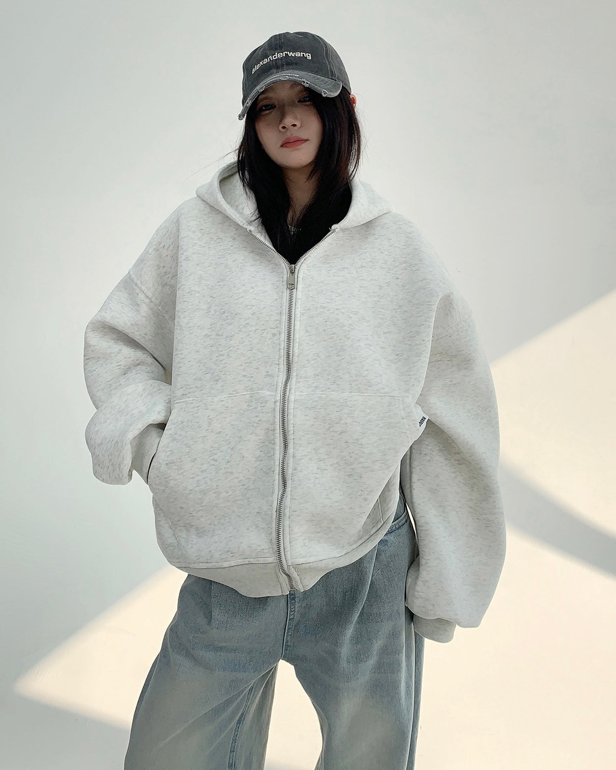 【評価★4.8以上／高品質】Backpack-Attached Oversized Hoodie mry001902