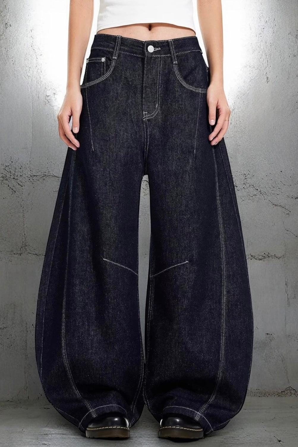 【COVER:FIT】 Extreme Balloon Wide-Leg Jeans mry001857