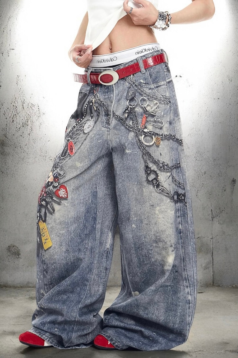 【COVER:FIT】Retro Keychain Graphic Wide Denim Pants mry001919