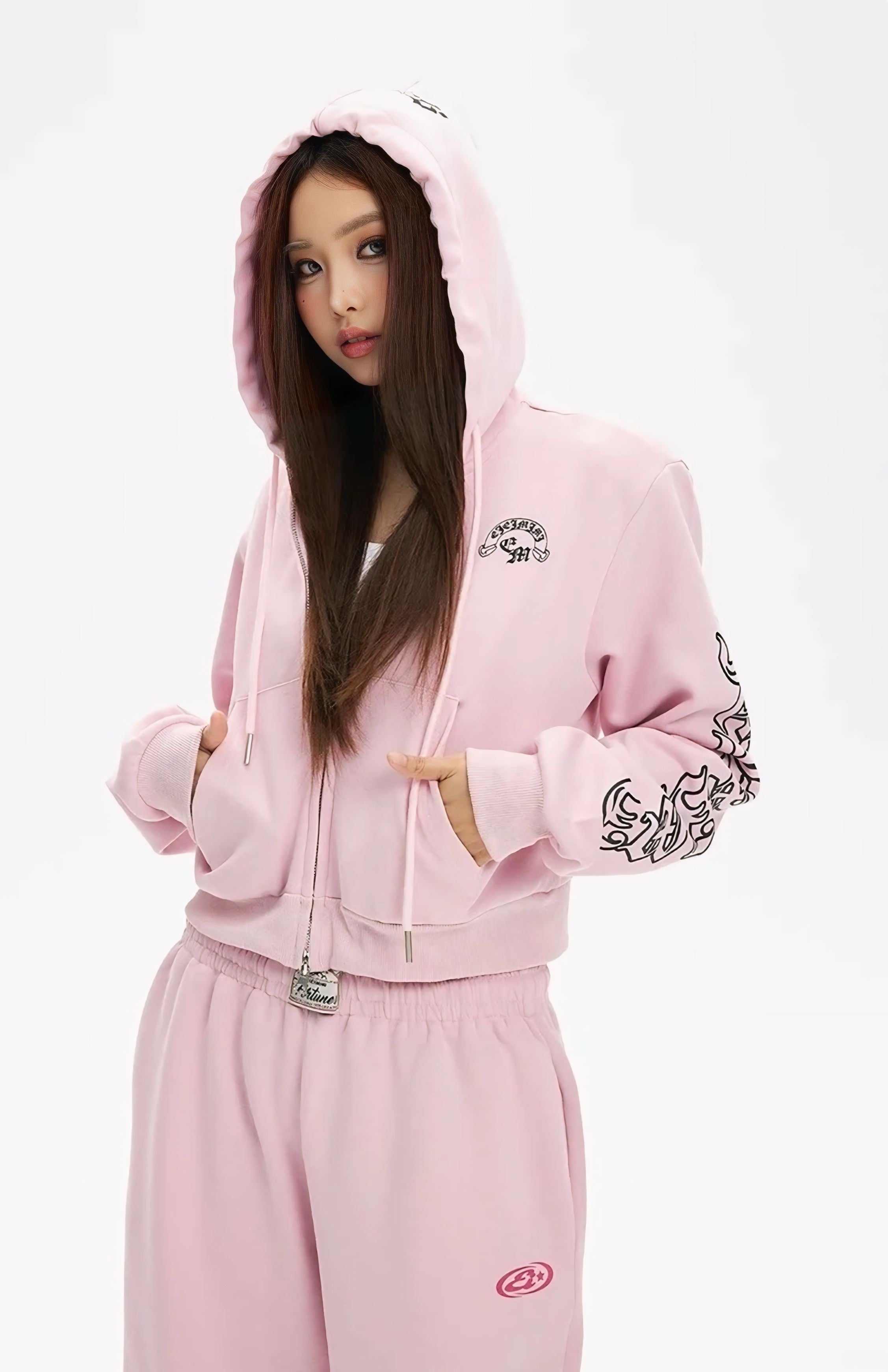 セットアップ／2color】クロップドフーディー&スウェットパンツ mry001889