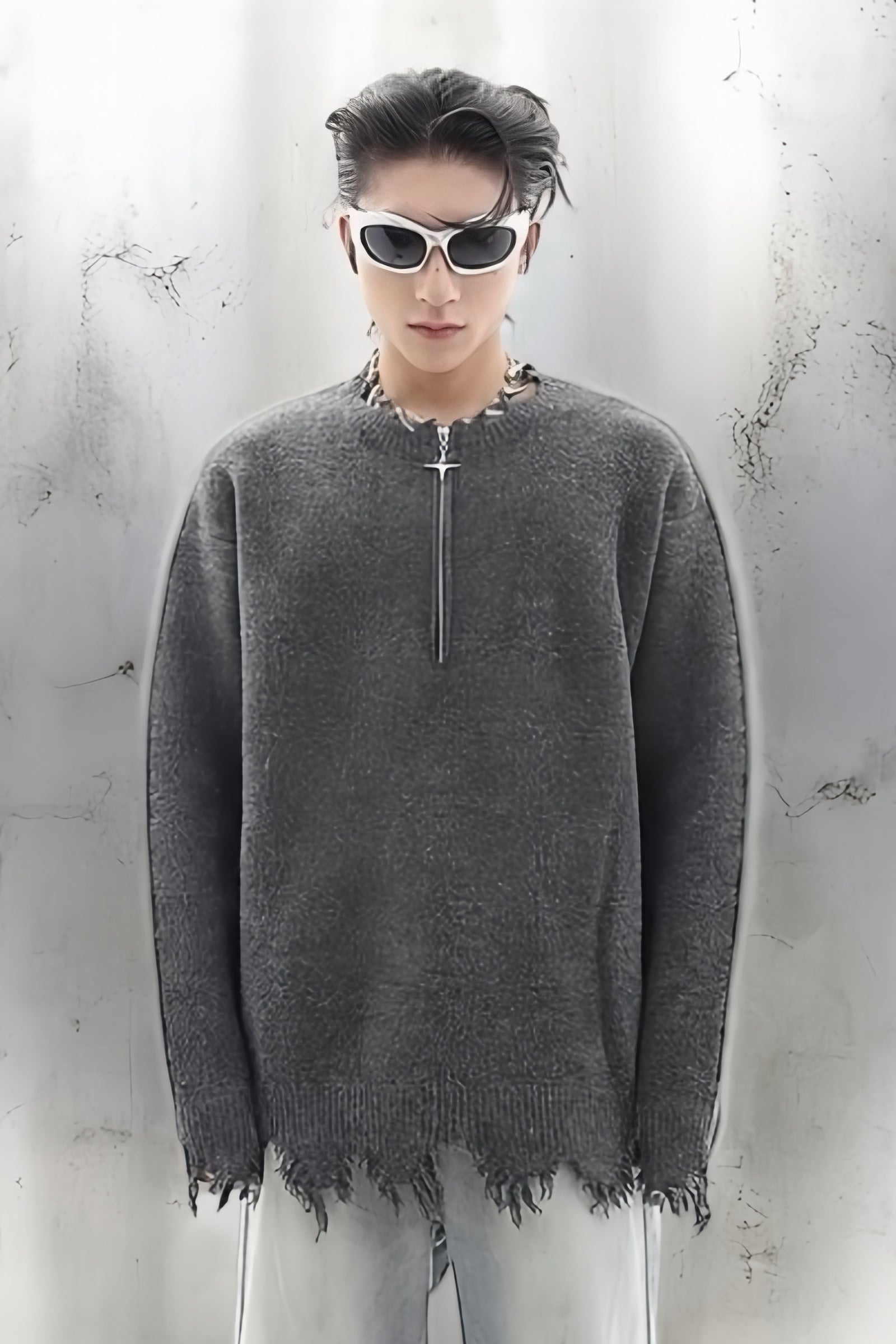 Distressed Zip Knit Sweater mry002198