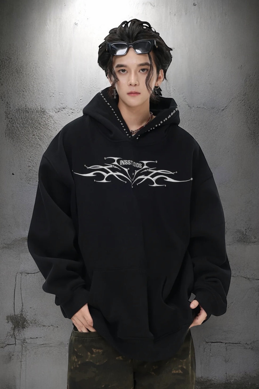 【評価★4.8以上／高品質】Tribal Studded Oversized Hoodie mry001900