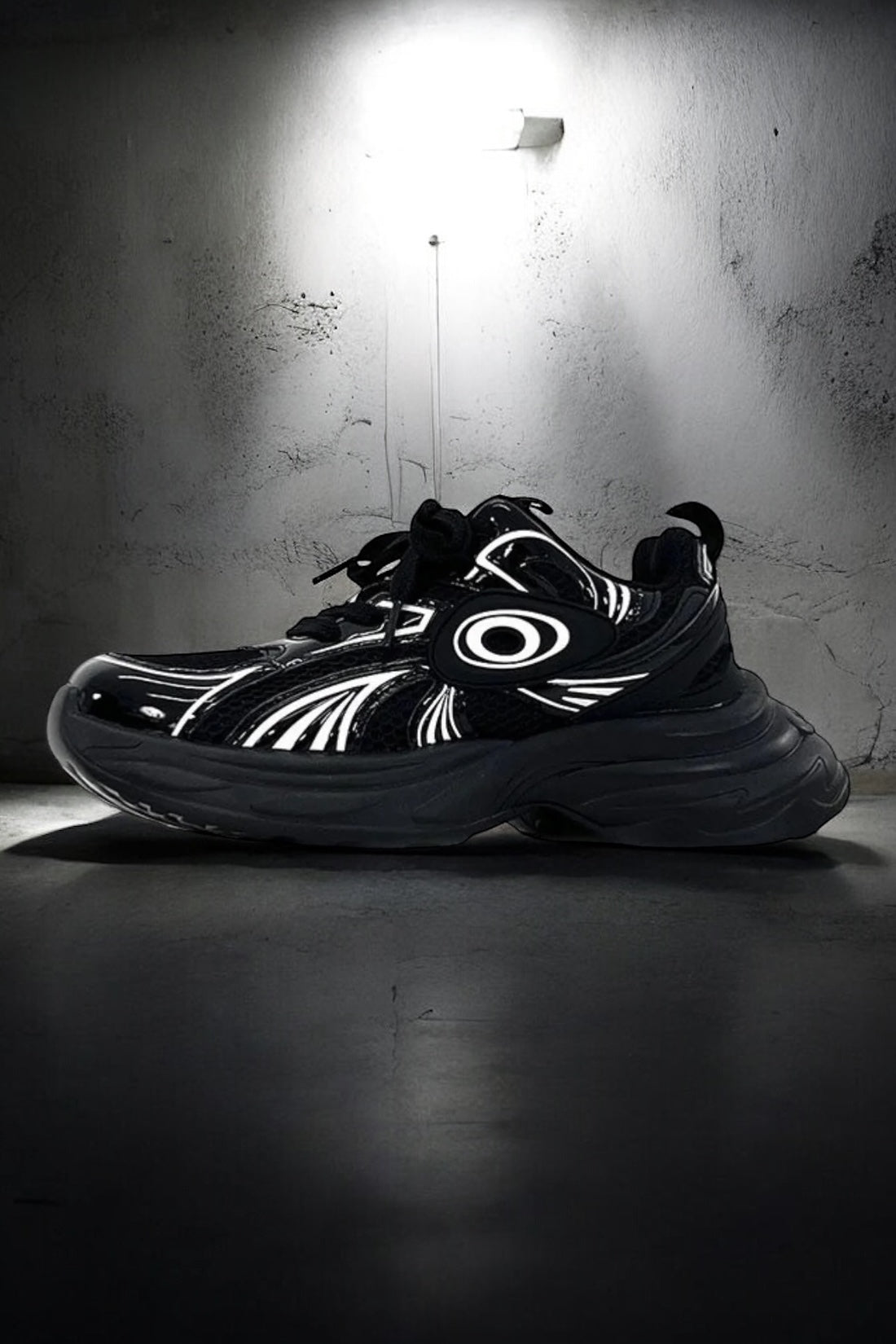 Orb Detail Futuristic Sneakers mry002167