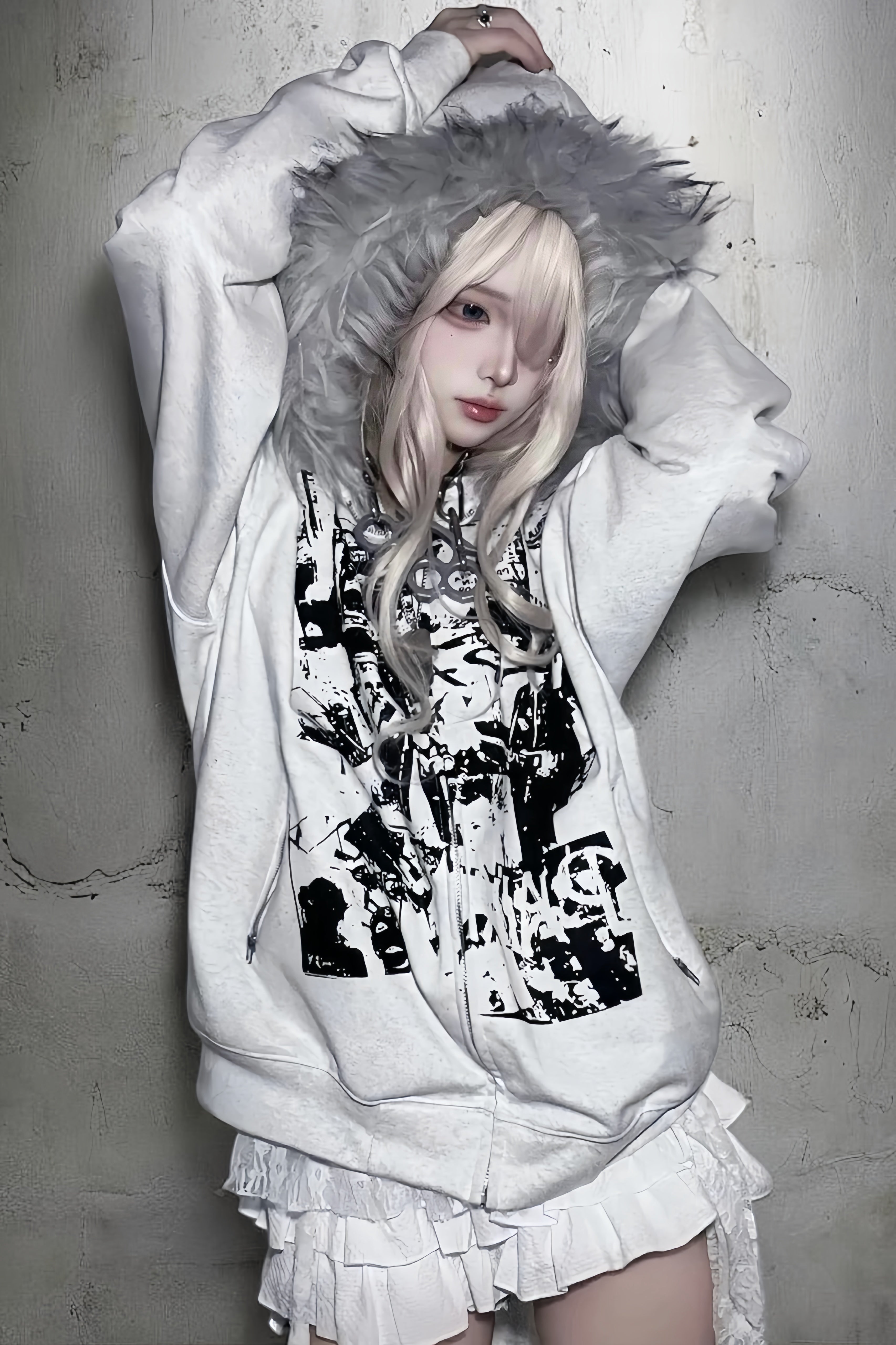 Fur Hood Graphic Zip Hoodie mry002176