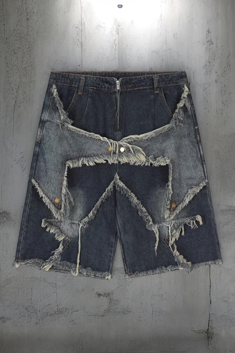 Rugged Edge Distressed Denim Shorts mry001652
