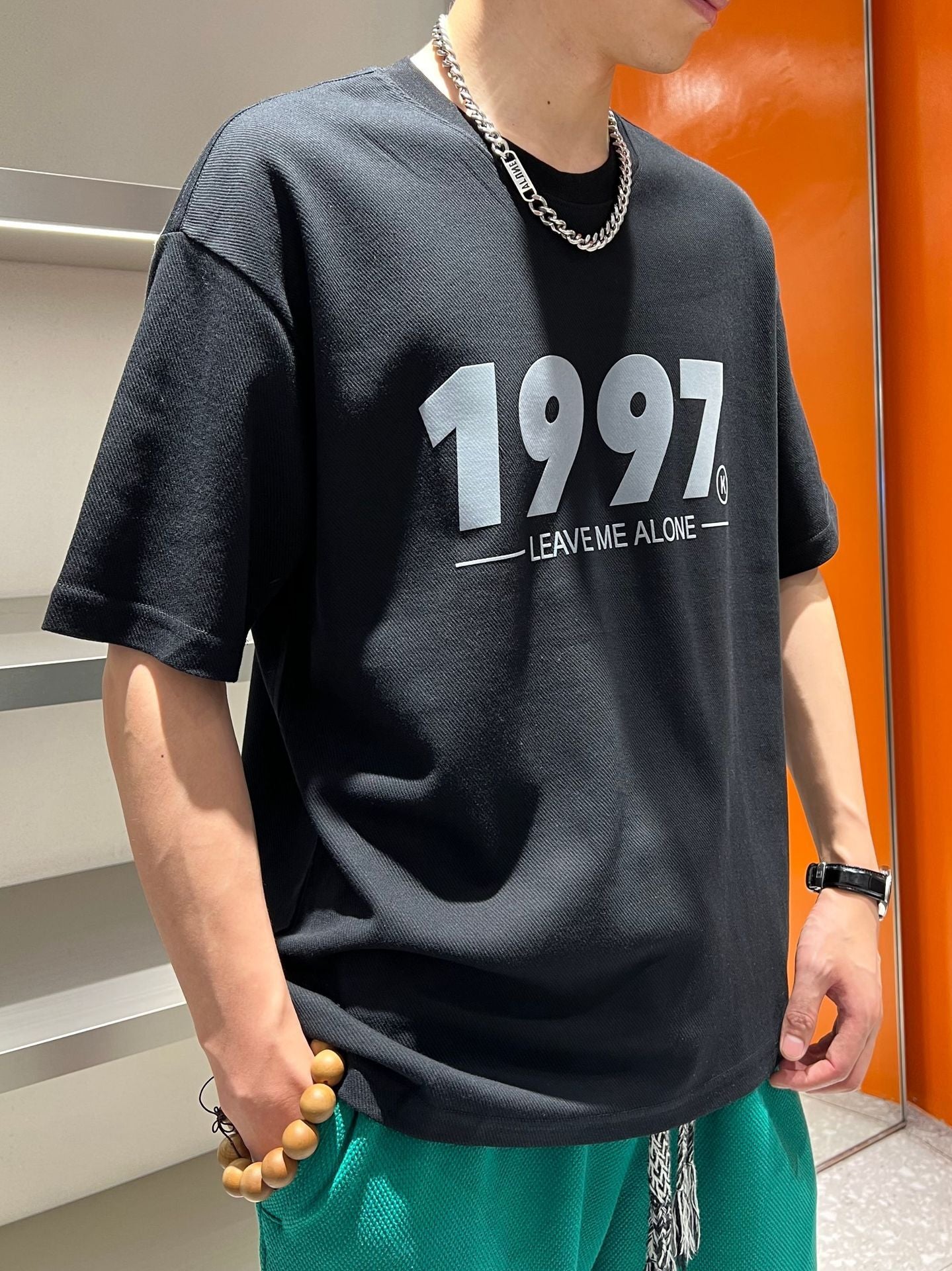 【送料無料】4カラー展開 高品質 シンプル レター デザイン 半袖 Tシャツ ユニセックス   mry000674
