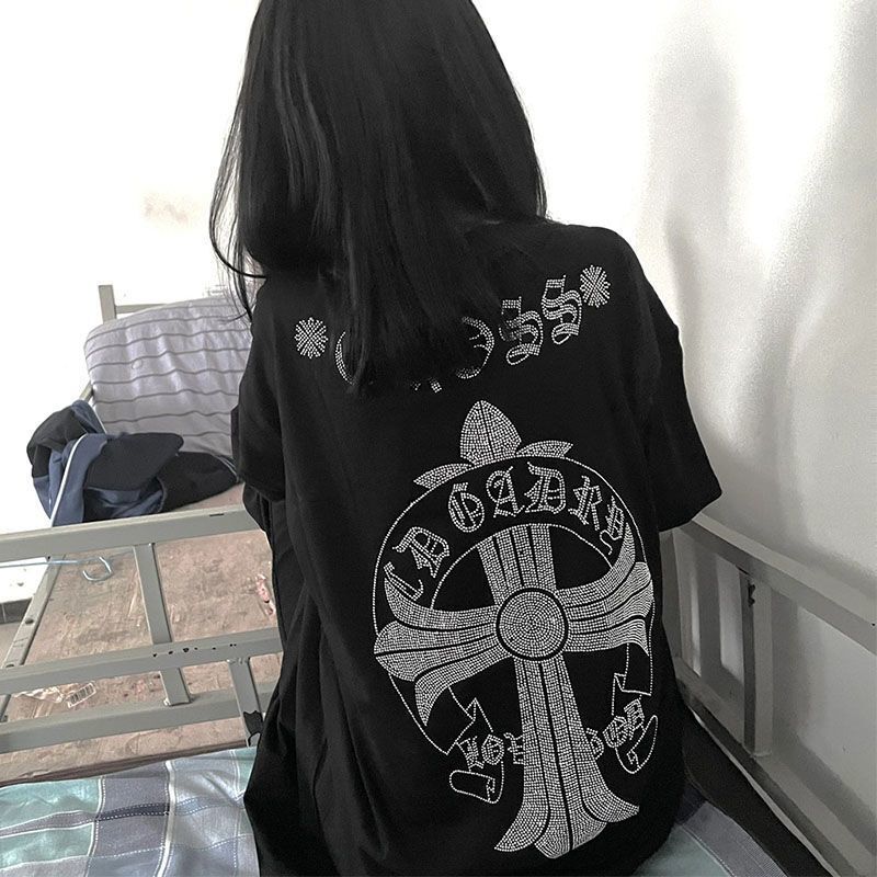 ２カラー展開 2023SS クロス ライン ストーン バック プリント Tシャツ 韓国ストリート 韓国カジュアル　mry000848
