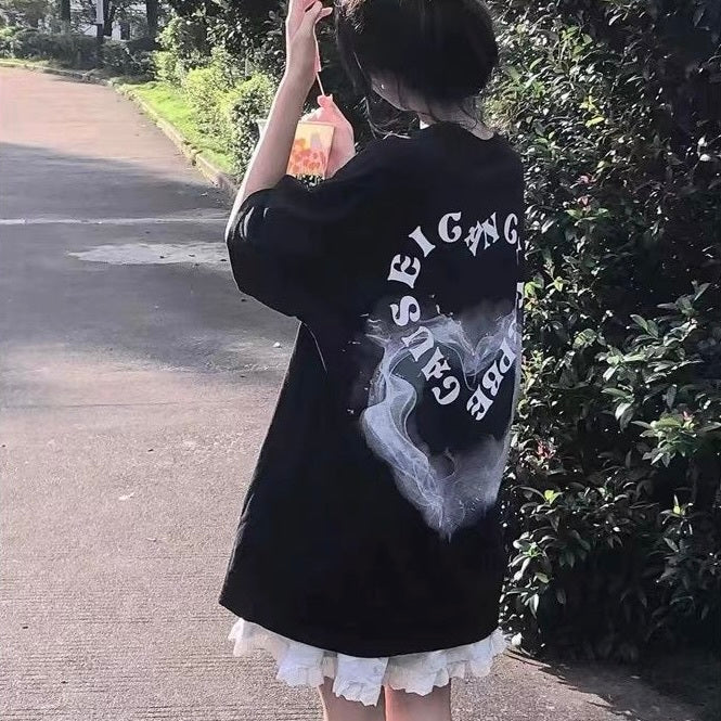 2023SS ハート グラフィック プリント ルーズ 半袖 Tシャツ 韓国ストリート 韓国カジュアル　mry000837